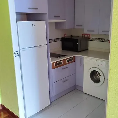 Apartamento Con Piscinas * Кастро-Урдиалес